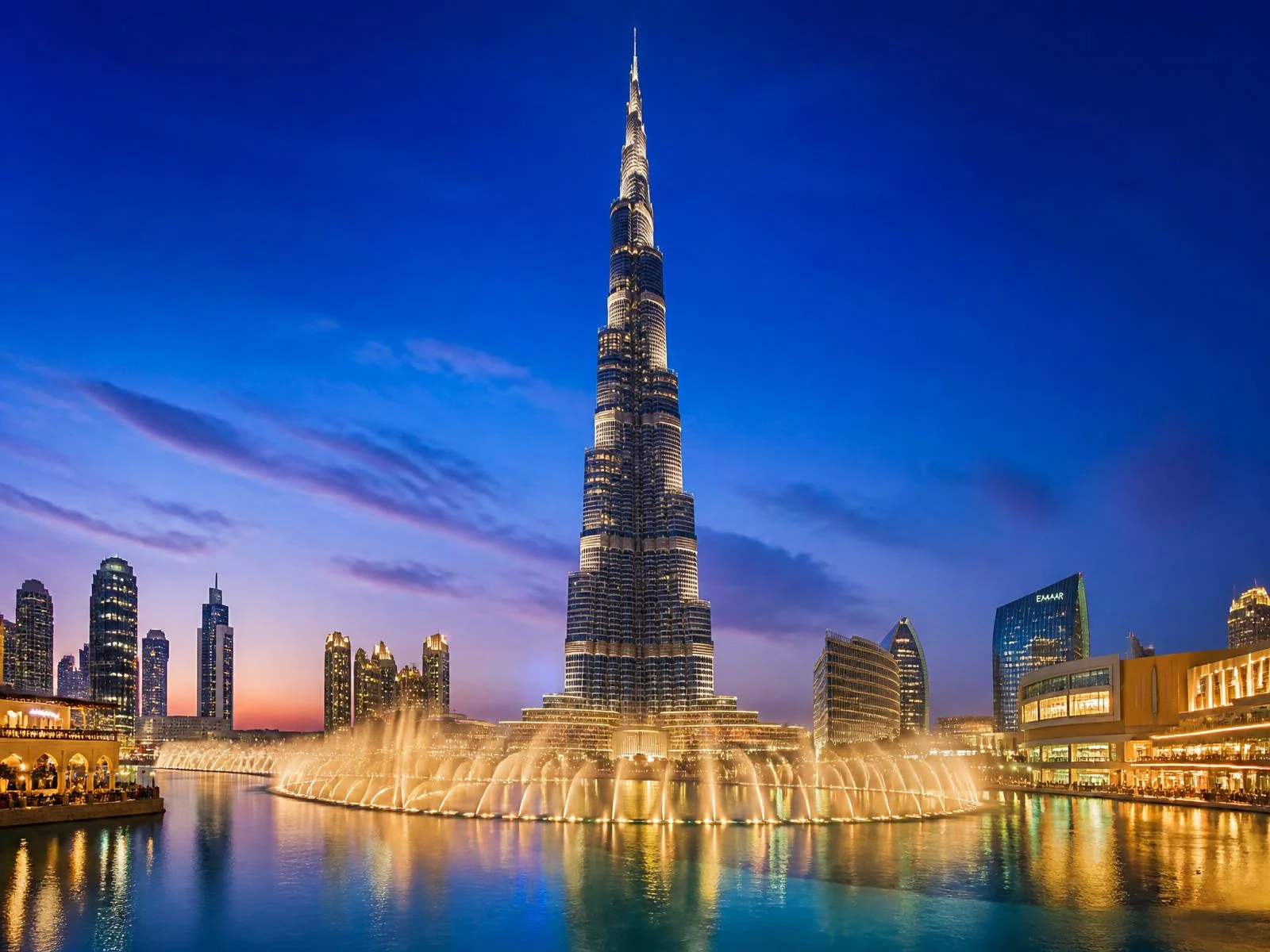 Attractions & Sports